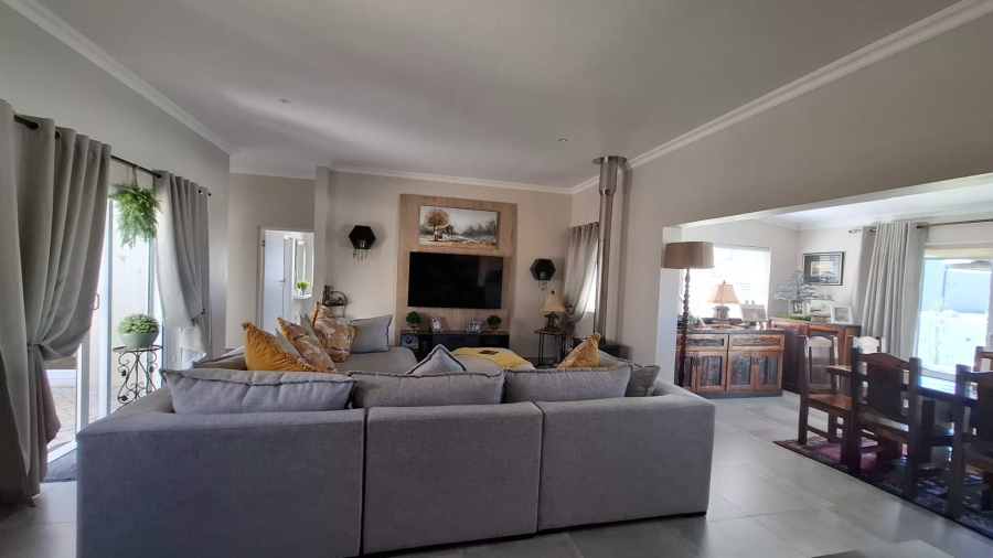 3 Bedroom Property for Sale in Witsand Western Cape
